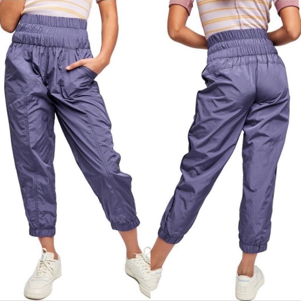 NWOT FP MOVEMENT THE WAY HOME JOGGERS SIZE XS CAN FIT UP TO MEDIUM